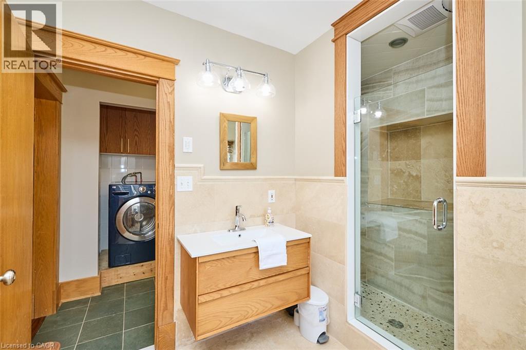 4915 King Street, Beamsville, Ontario  L0R 1B0 - Photo 16 - 40865949