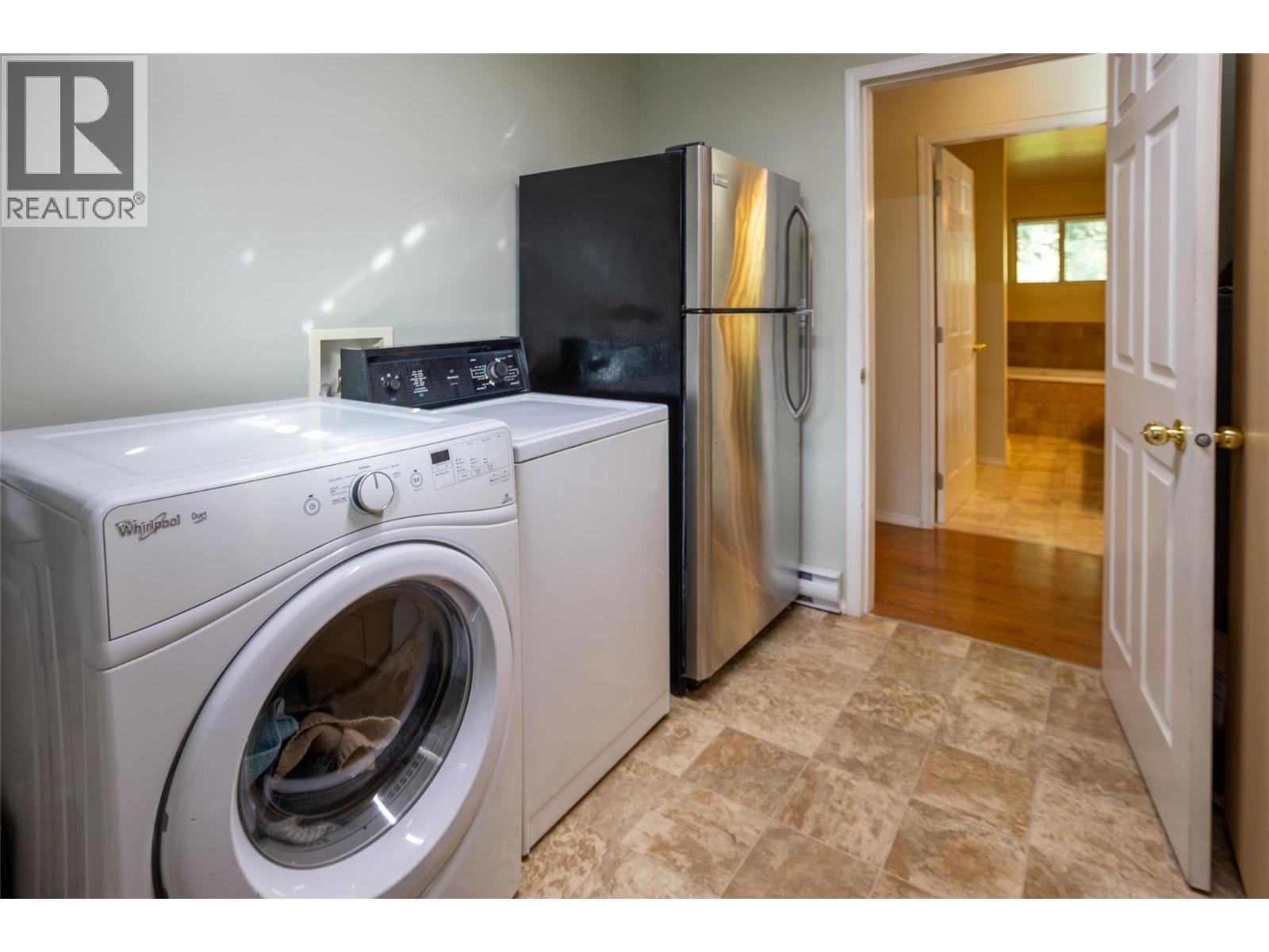 50 Taylor Way, Beaverdell, British Columbia  V0H 1A0 - Photo 64 - 10401411