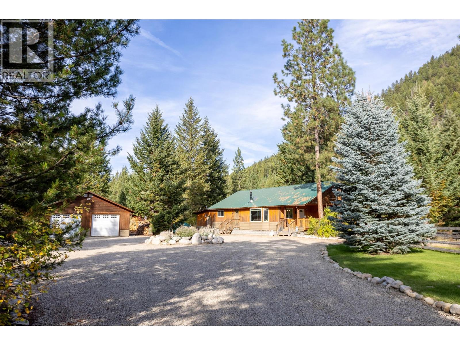 50 Taylor Way, Beaverdell, British Columbia