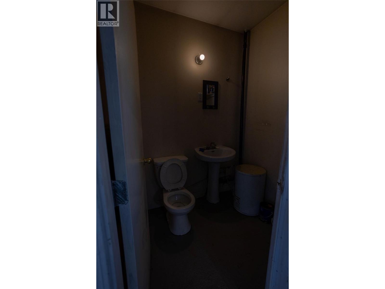 50 Taylor Way, Beaverdell, British Columbia  V0H 1A0 - Photo 39 - 10401411