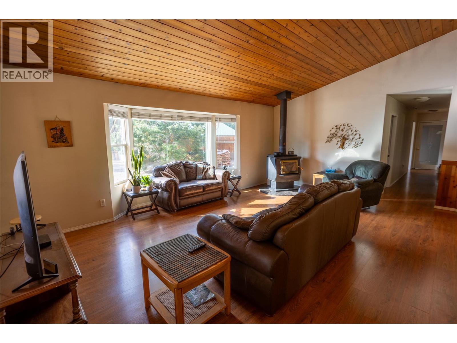 50 Taylor Way, Beaverdell, British Columbia  V0H 1A0 - Photo 43 - 10401411