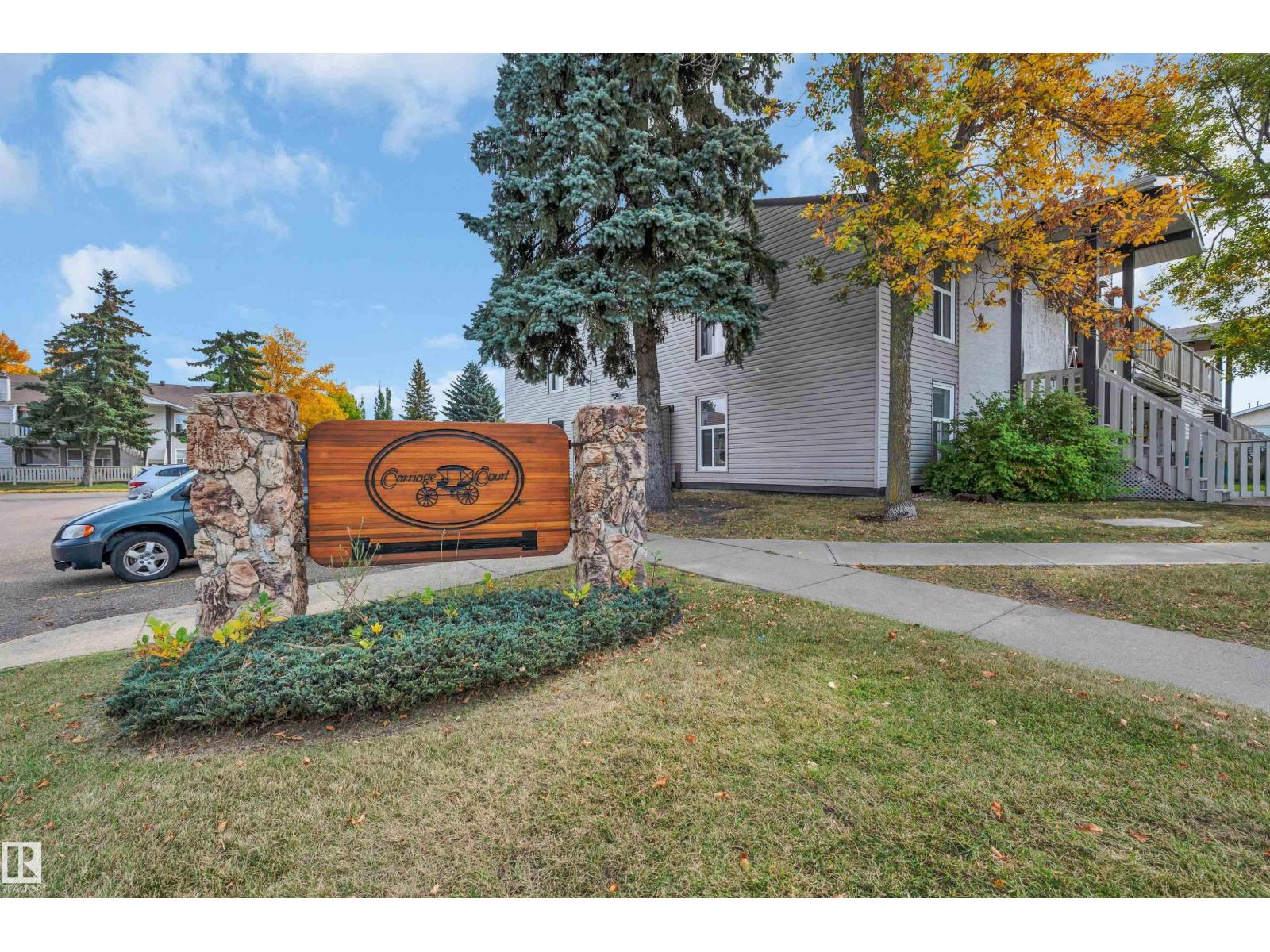 15017 26 St NW, Edmonton, Alberta T5Y 2G6 - Photo 4 - E4509041