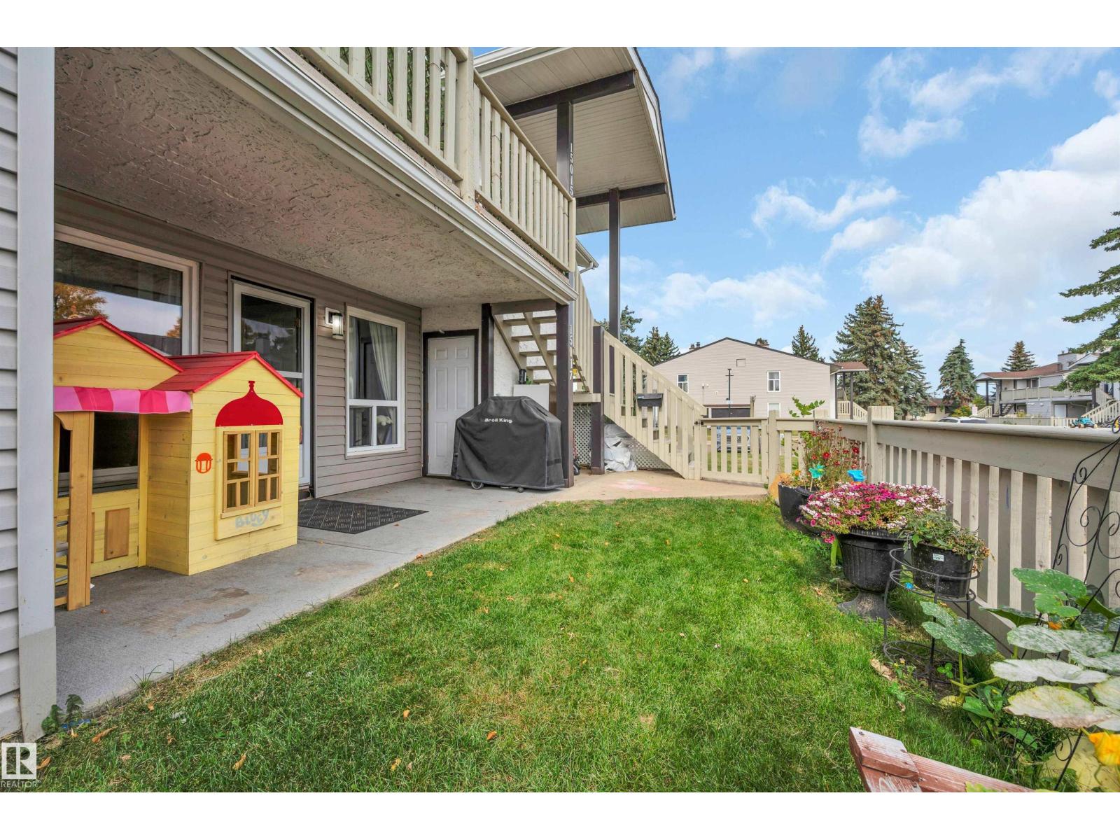 15017 26 St NW, Edmonton, Alberta T5Y 2G6 - Photo 9 - E4509041