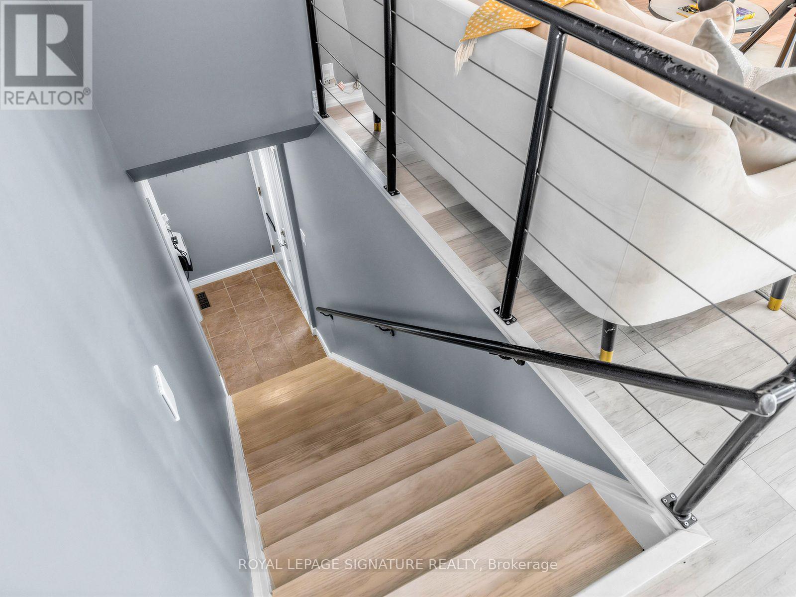 25 Proudbank Millway, Toronto, Ontario  M2L 1P3 - Photo 23 - C13825664