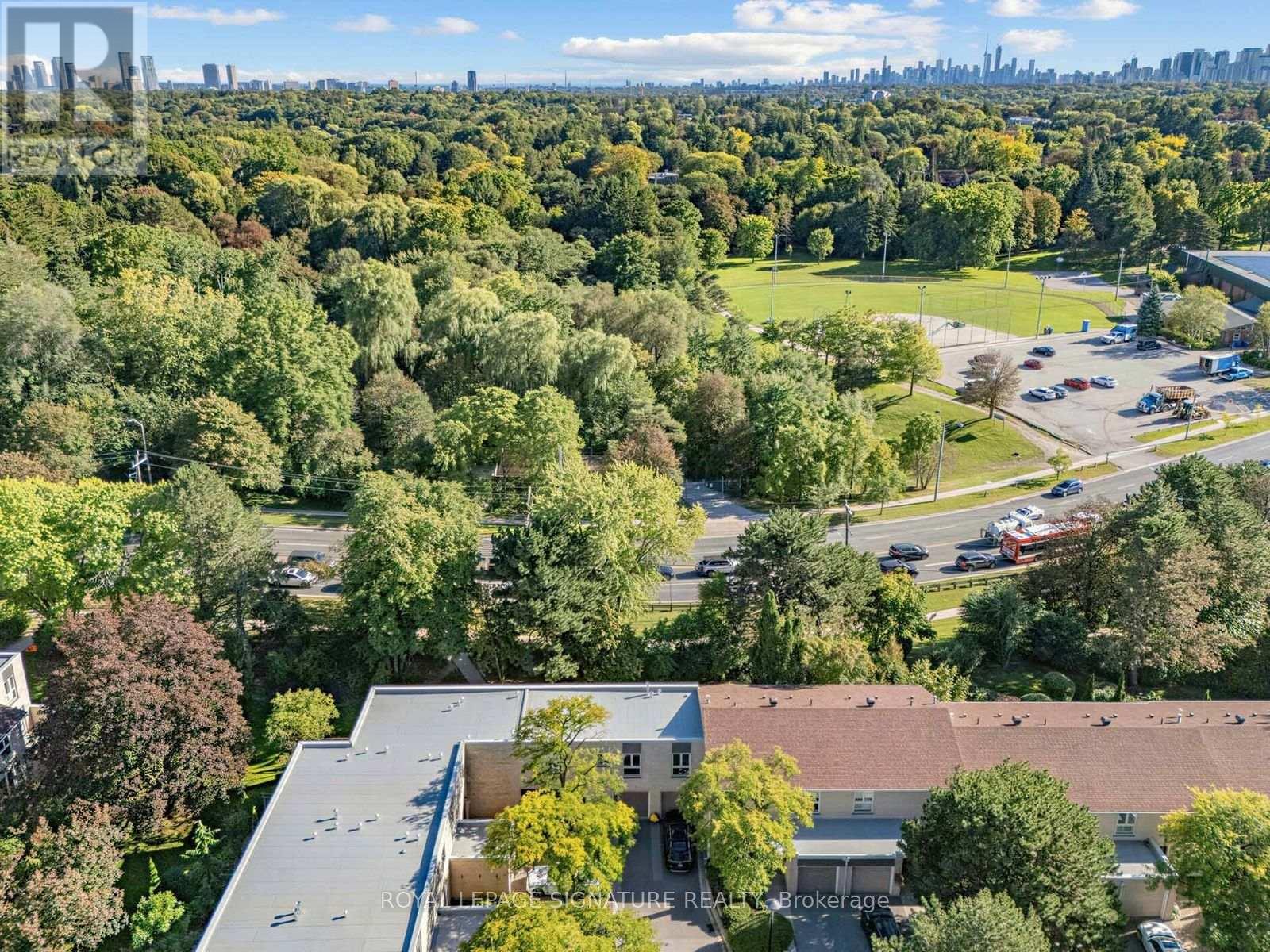 25 Proudbank Millway, Toronto, Ontario  M2L 1P3 - Photo 38 - C13825664