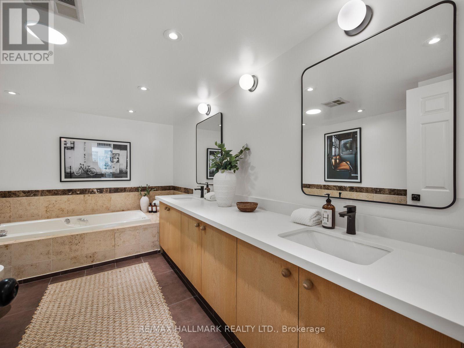 305 - 25 George Street, Toronto, Ontario  M5A 4L8 - Photo 28 - C13825714
