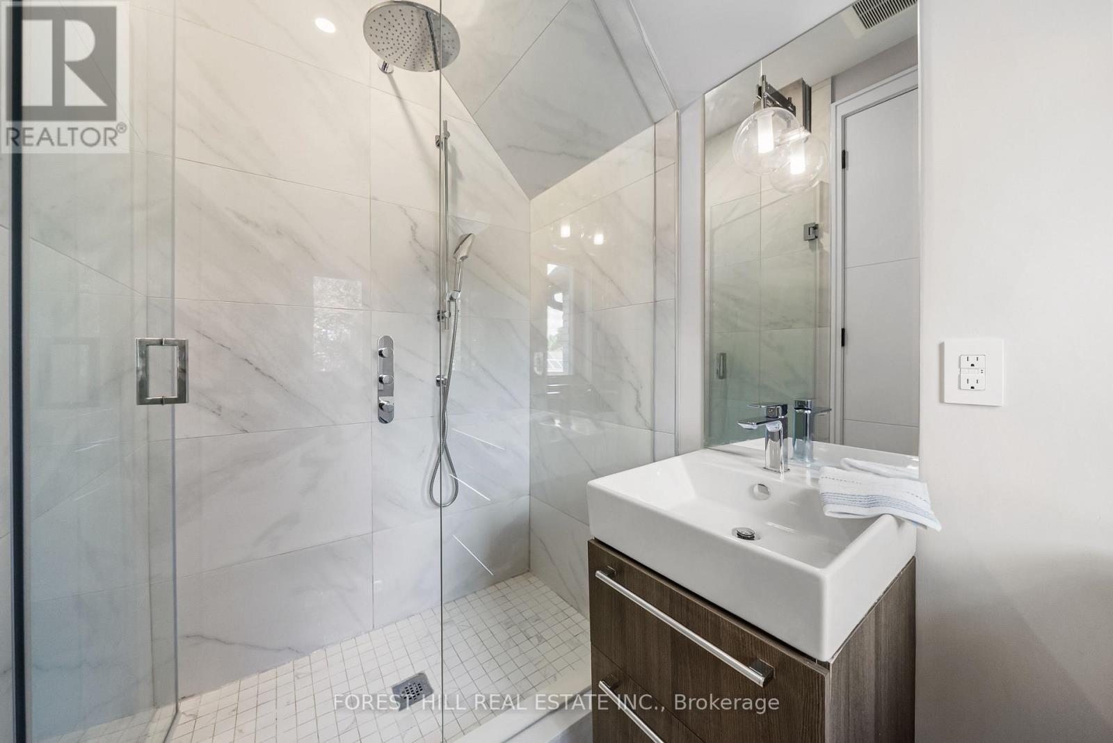 175 Ranleigh Avenue, Toronto, Ontario  M4N 1X3 - Photo 34 - C13825738