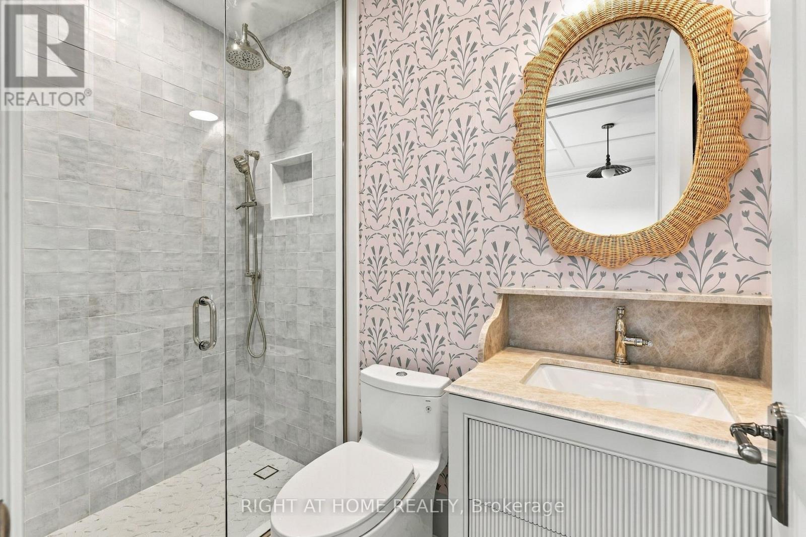 144 Old Orchard Grove, Toronto, Ontario  M5M 2E3 - Photo 29 - C13825742