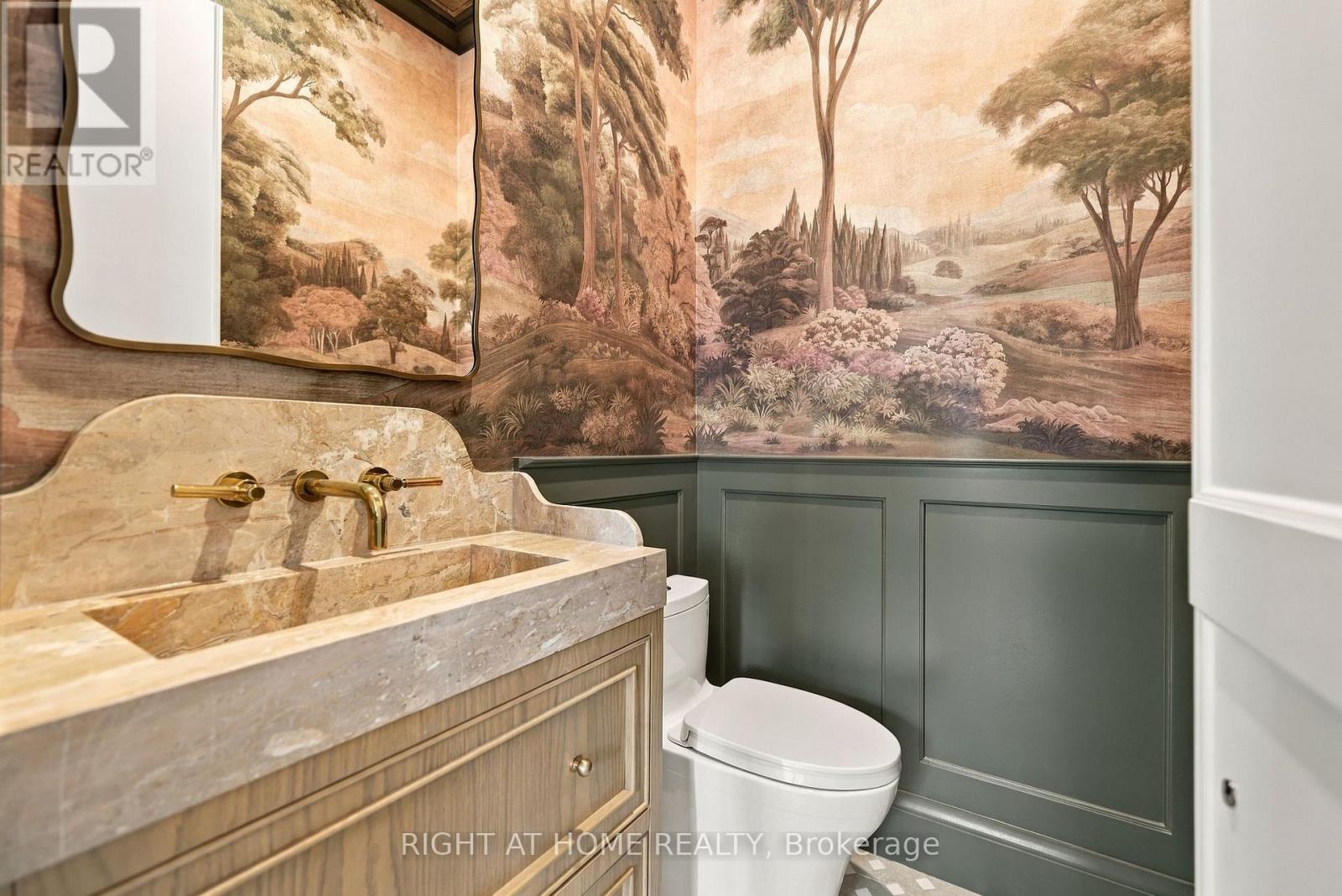 144 Old Orchard Grove, Toronto, Ontario  M5M 2E3 - Photo 6 - C13825742