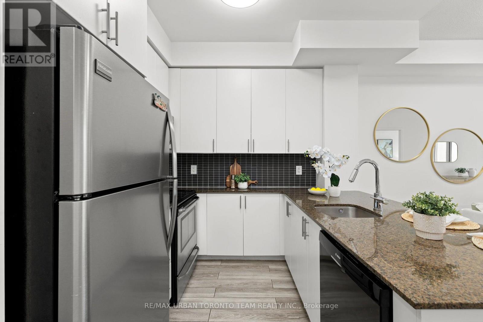 514 - 260 Sackville Street, Toronto, Ontario  M5A 0B3 - Photo 5 - C13825766