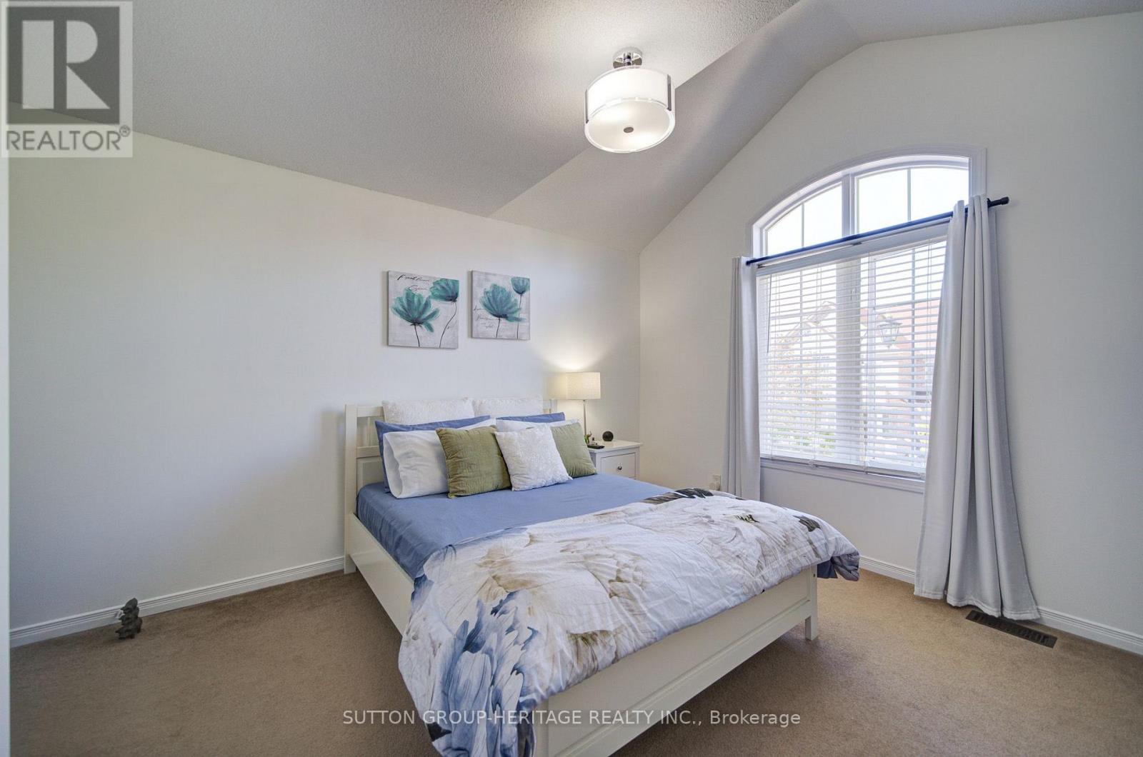 18 Shorten Place, Ajax, Ontario  L1T 0E9 - Photo 31 - E13825636