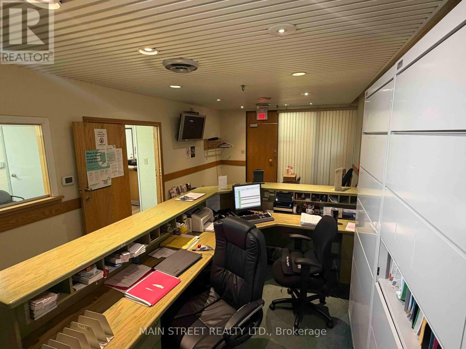 200 - 1911 Kennedy Road, Toronto, Ontario  M1P 2L9 - Photo 3 - E13825694