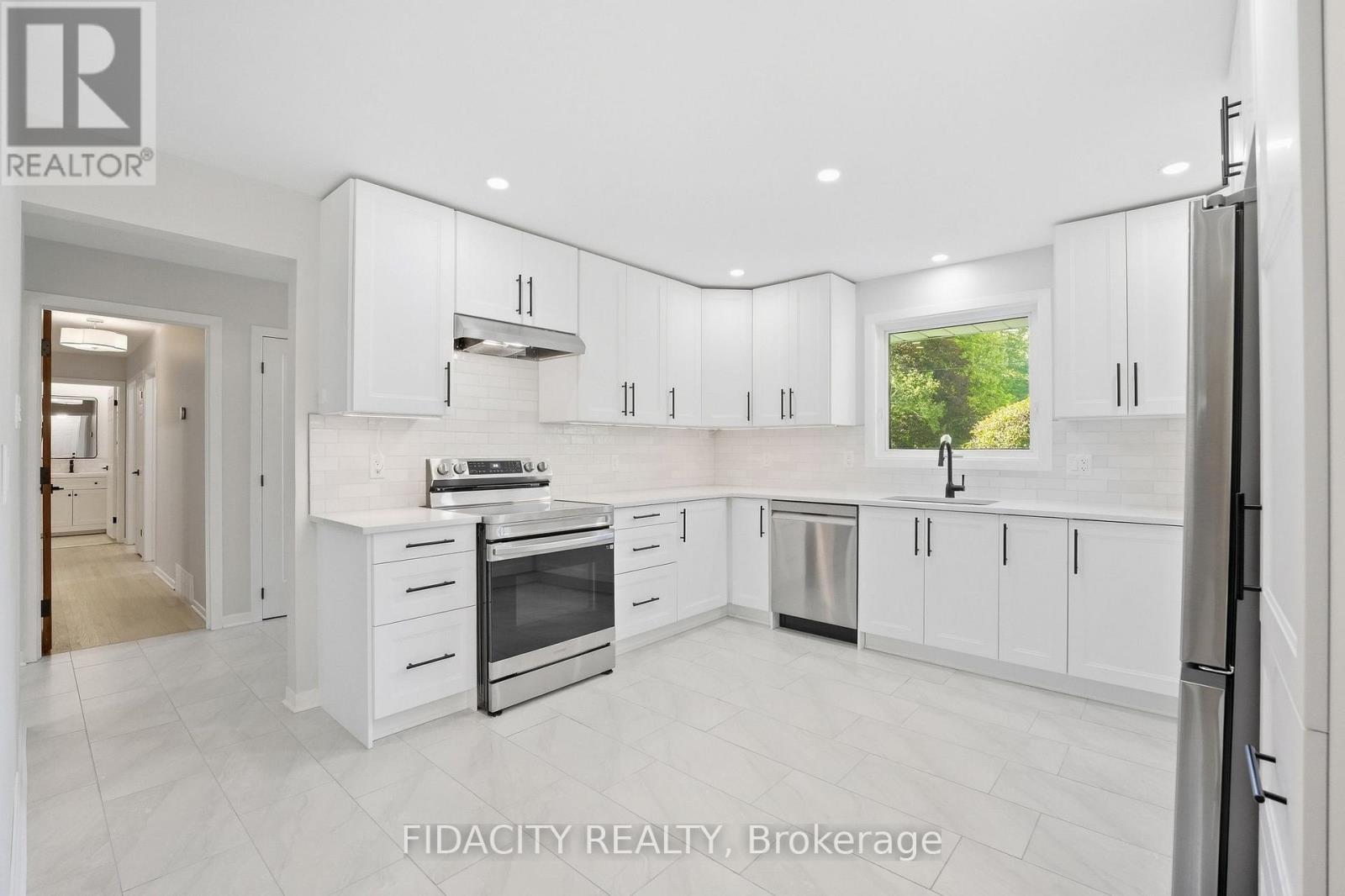 36 Beverly Street, Ottawa, Ontario K2S 0S2 - Photo 11 - X13825656