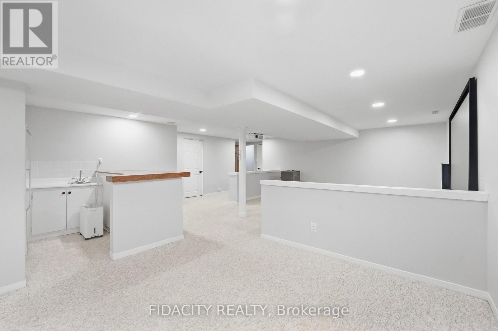 36 Beverly Street, Ottawa, Ontario K2S 0S2 - Photo 29 - X13825656