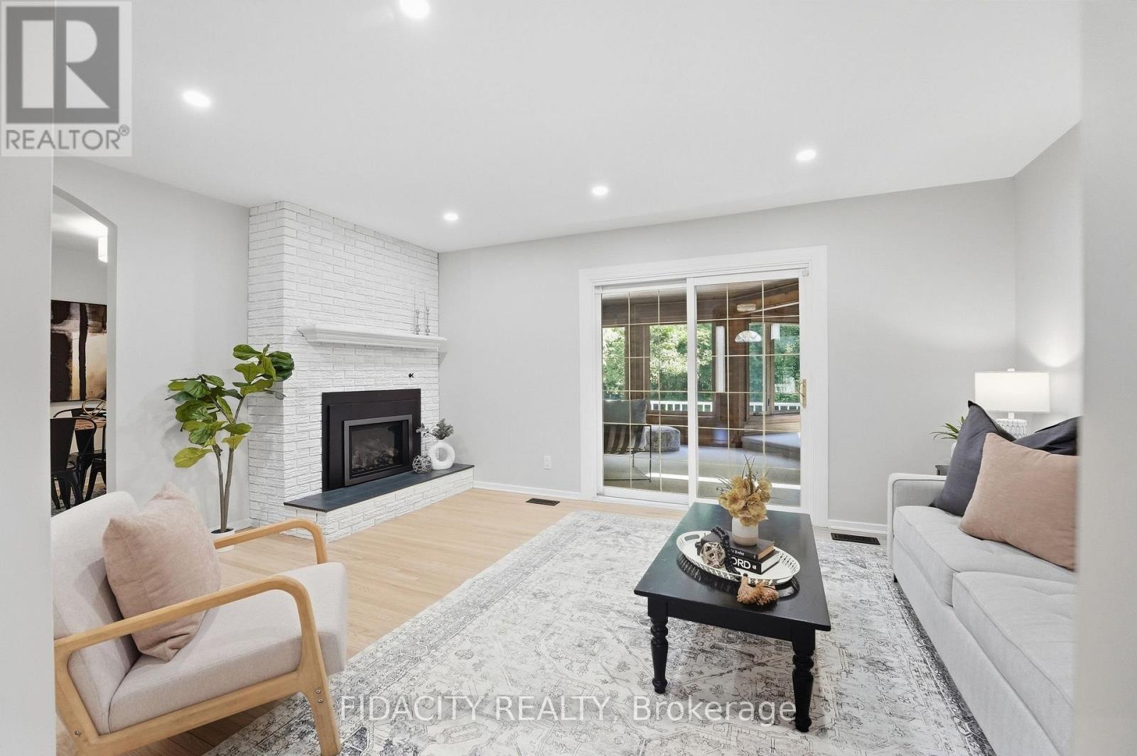 36 Beverly Street, Ottawa, Ontario K2S 0S2 - Photo 7 - X13825656