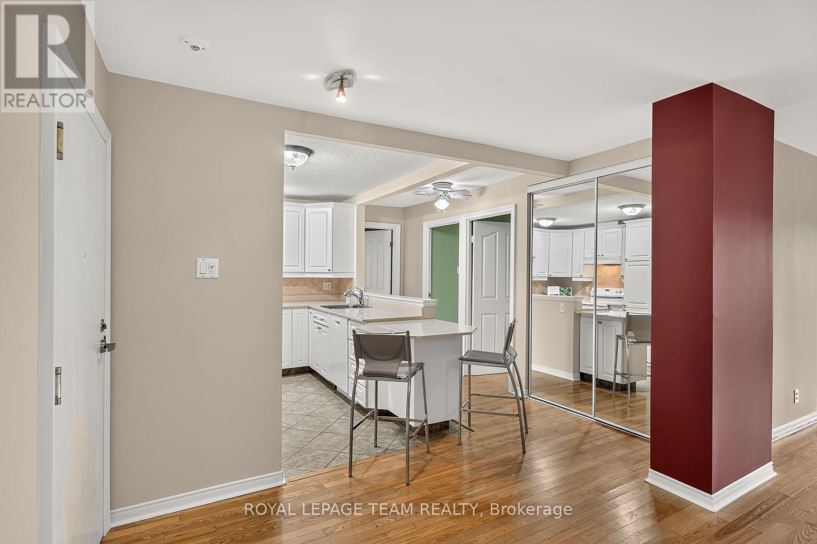 409 - 40 Landry Street, Ottawa, Ontario  K1L 8K4 - Photo 4 - X13825674
