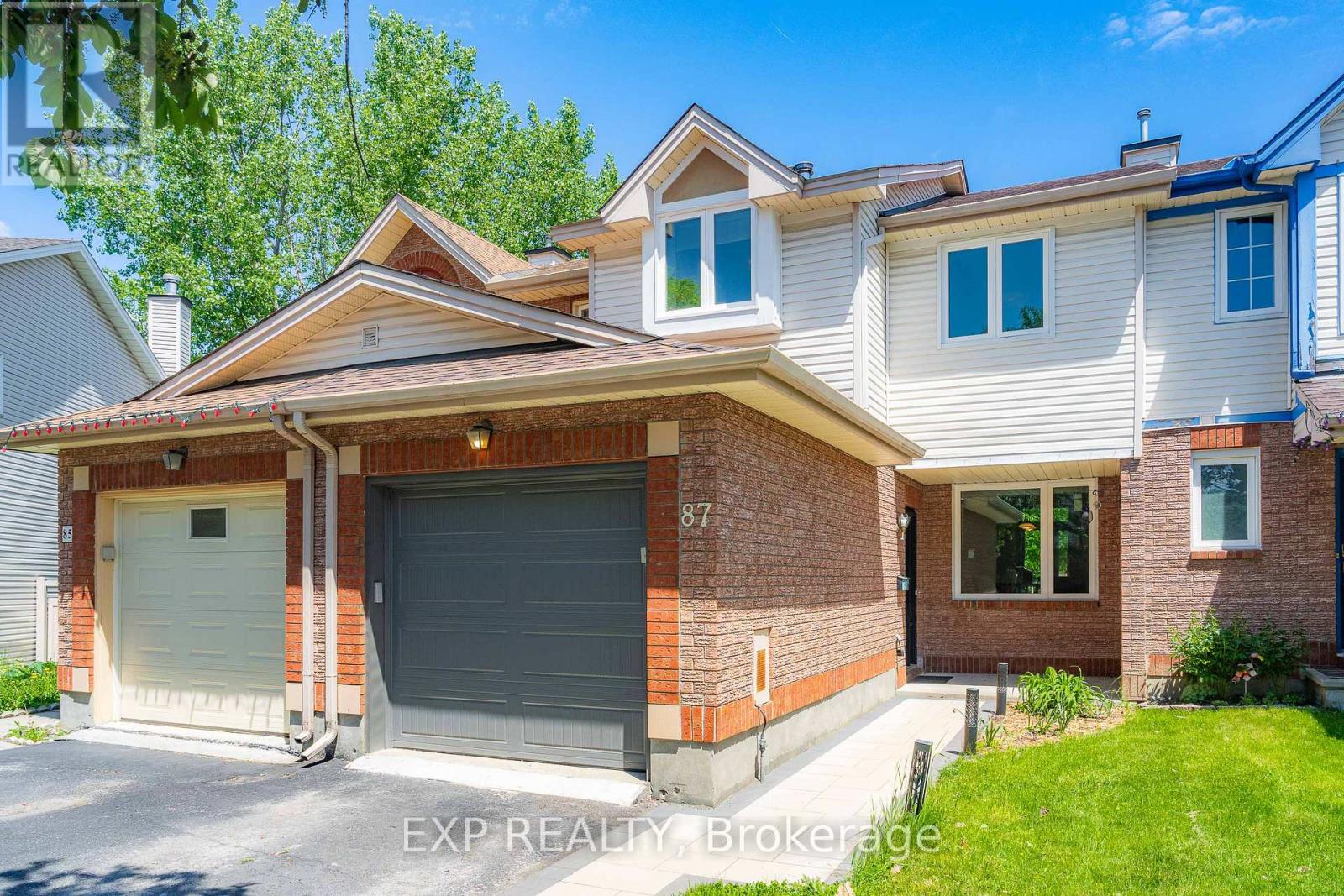 87 Banchory Crescent, Ottawa, Ontario  K2K 2V2 - Photo 2 - X13825758