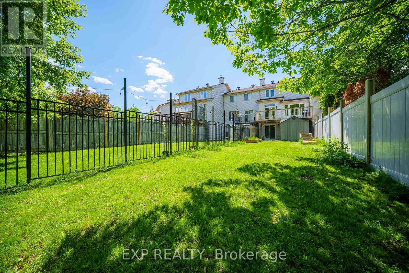 87 Banchory Crescent, Ottawa, Ontario  K2K 2V2 - Photo 4 - X13825758