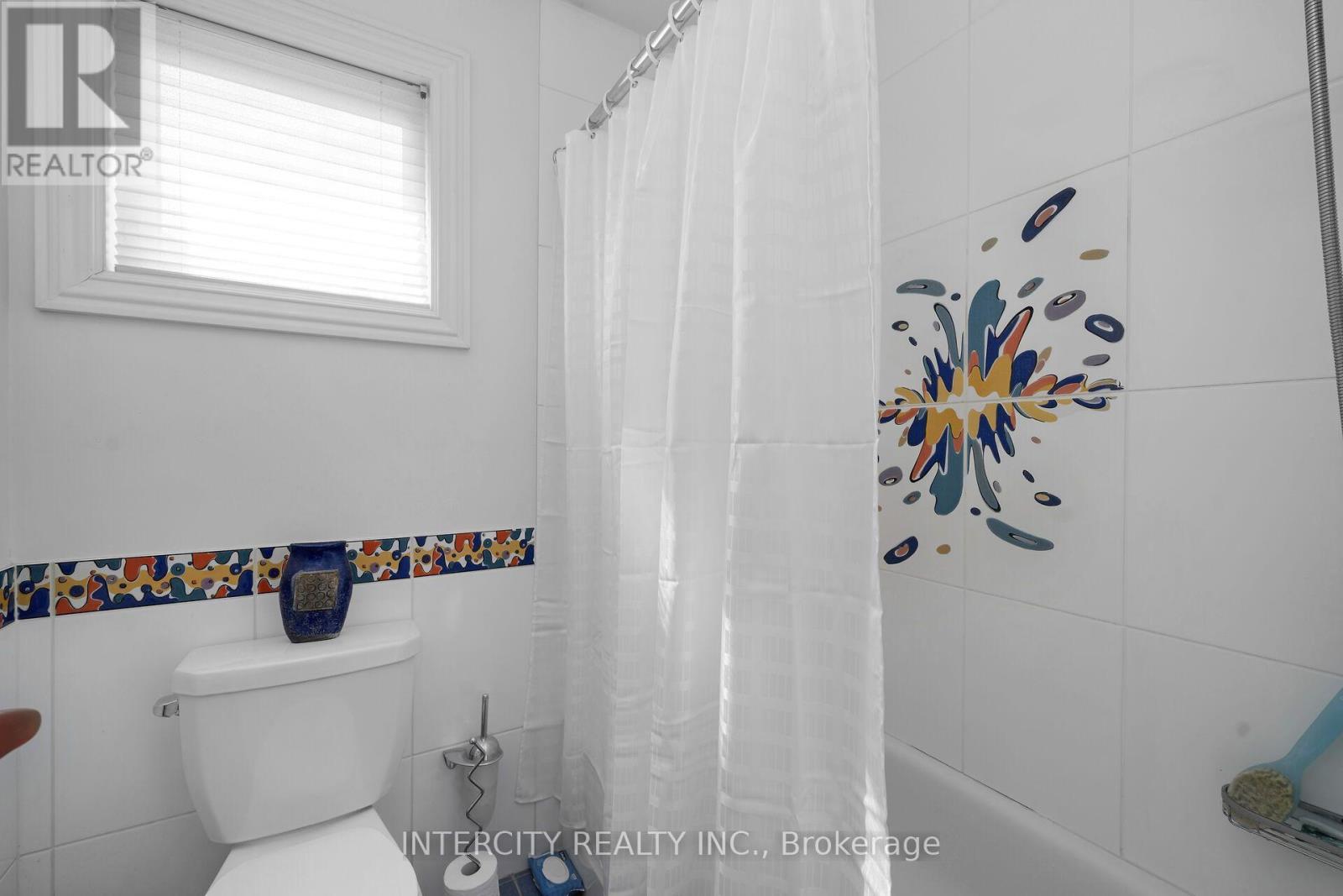 59 Kimber Crescent, Vaughan, Ontario  L4L 9A6 - Photo 33 - N13825652