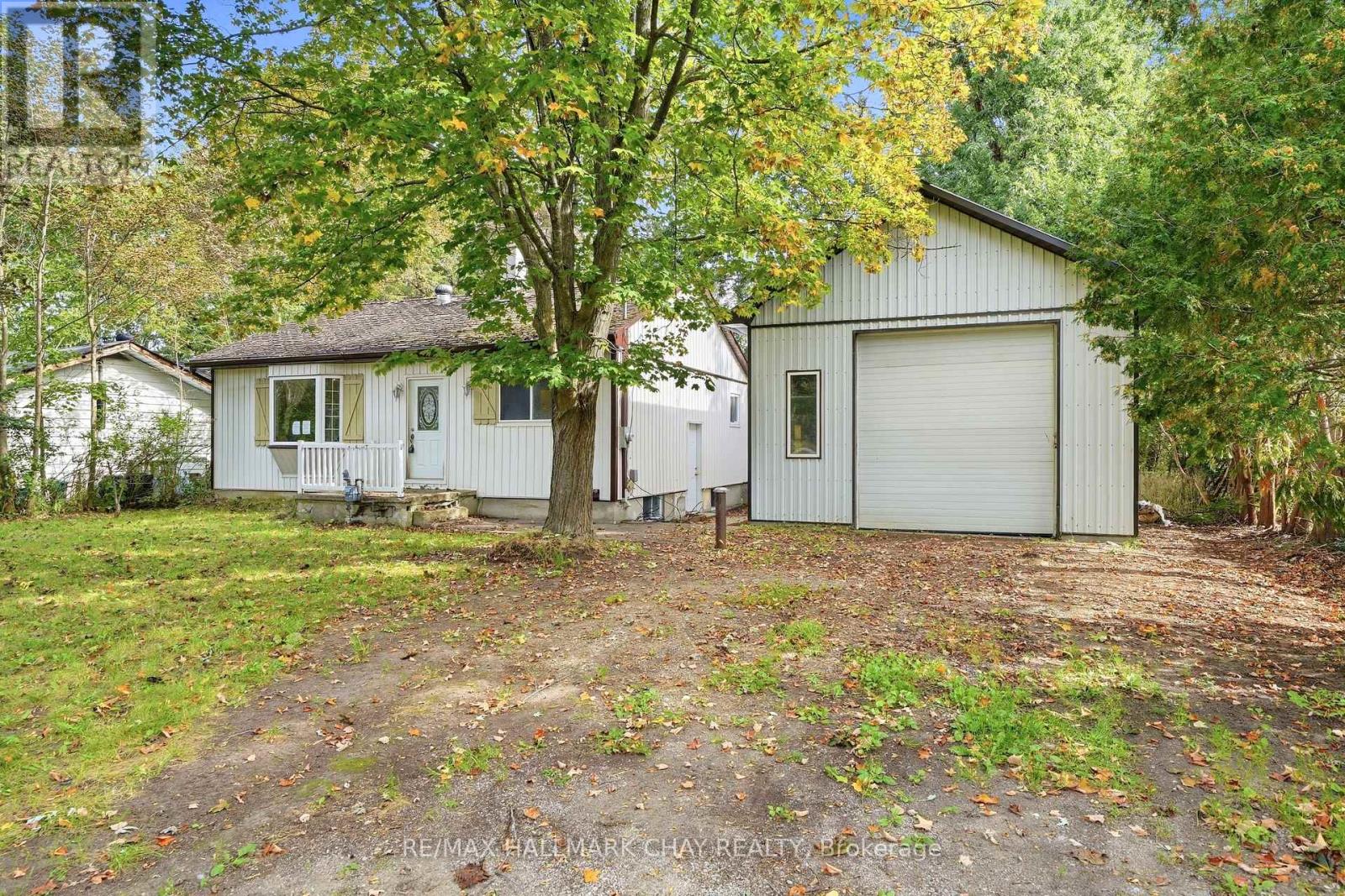 1213 Bayfield Street N, Springwater, Ontario  L9X 0N6 - Photo 1 - S13825690