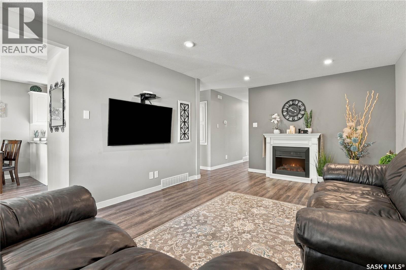 2769/2771 Eastview, Saskatoon, Saskatchewan  S7J 3H3 - Photo 17 - SK049468