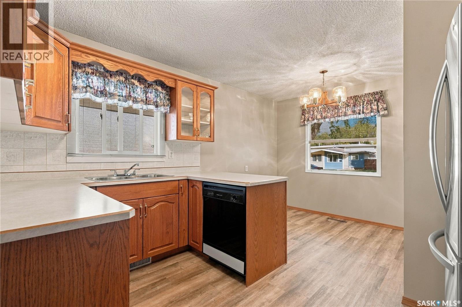 2769/2771 Eastview, Saskatoon, Saskatchewan  S7J 3H3 - Photo 51 - SK049468