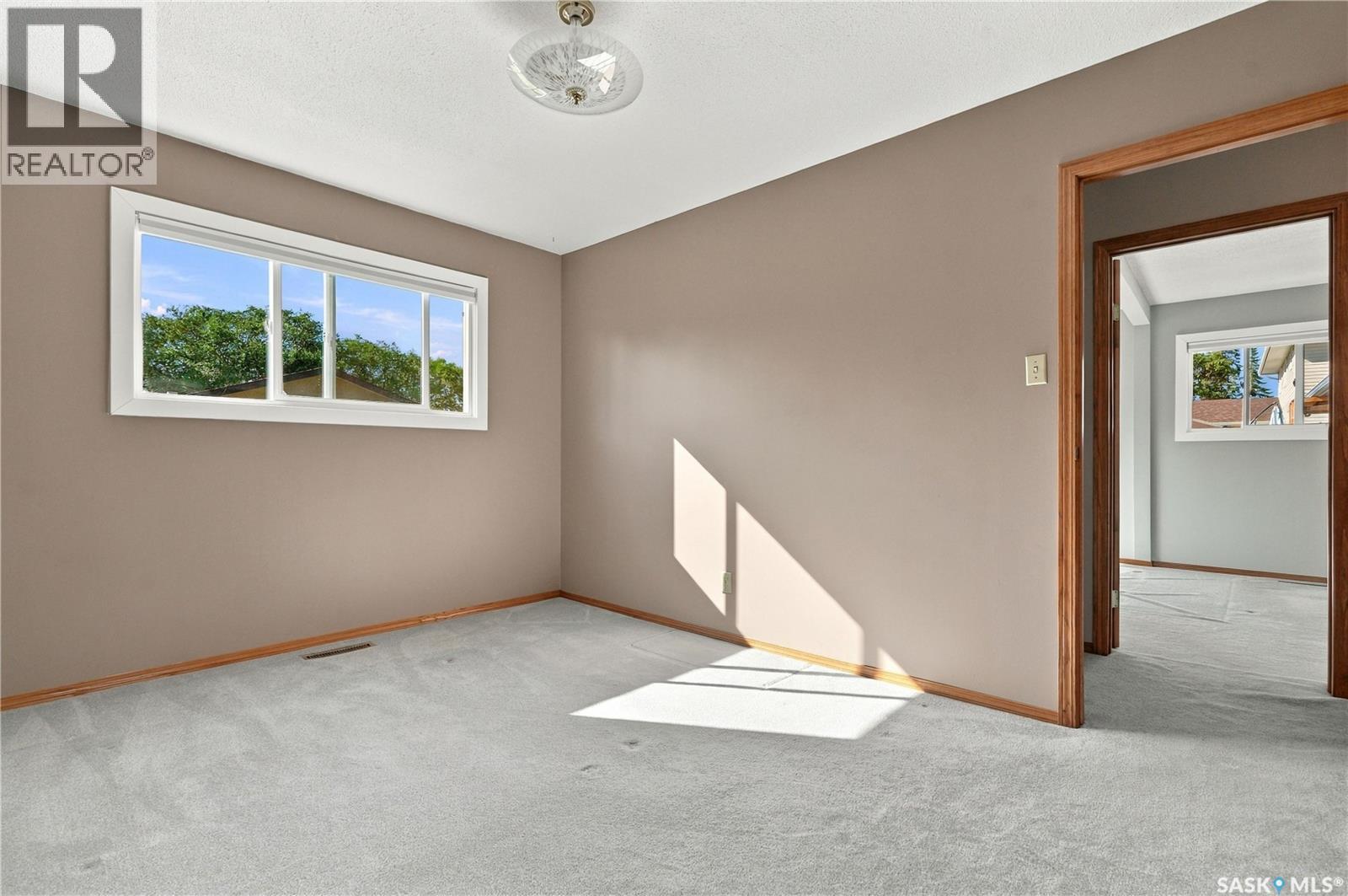 2769/2771 Eastview, Saskatoon, Saskatchewan  S7J 3H3 - Photo 57 - SK049468