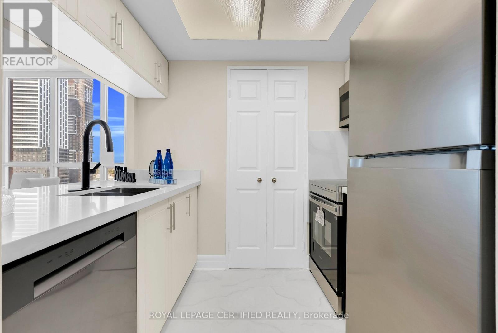 #2109 - 285 Enfield Place, Mississauga, Ontario L5B 3Y6 - Photo 21 - W13825628