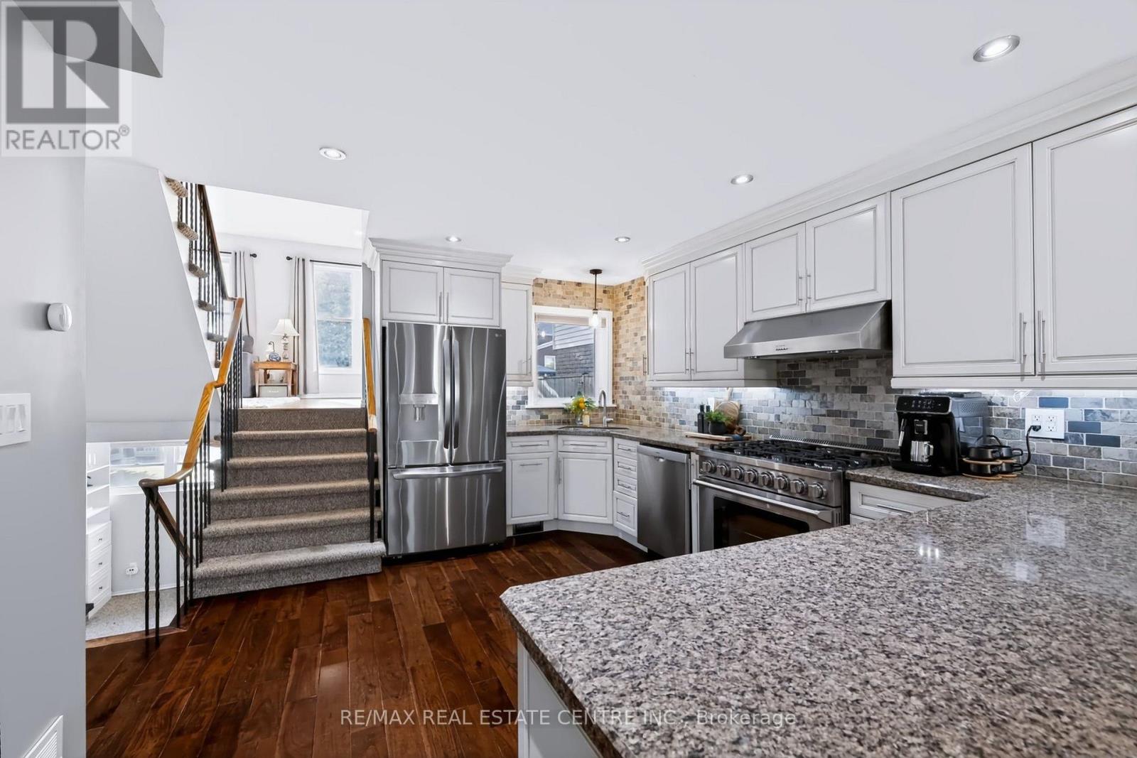 220 Harvest Drive, Milton, Ontario  L9T 4T3 - Photo 10 - W13825692