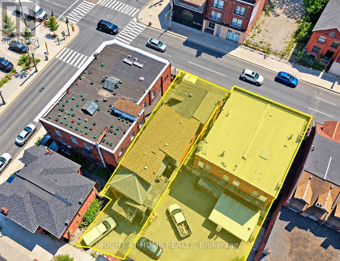 663 KING STREET E, Hamilton, Ontario