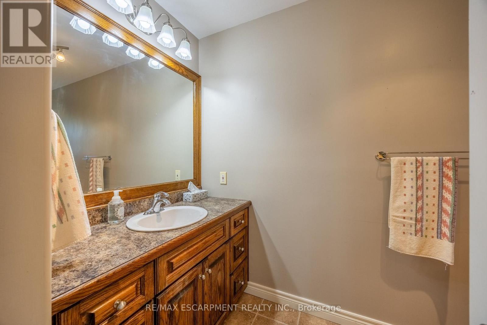 14 Carrick Street, Haldimand, Ontario  N0A 1H0 - Photo 11 - X13825744