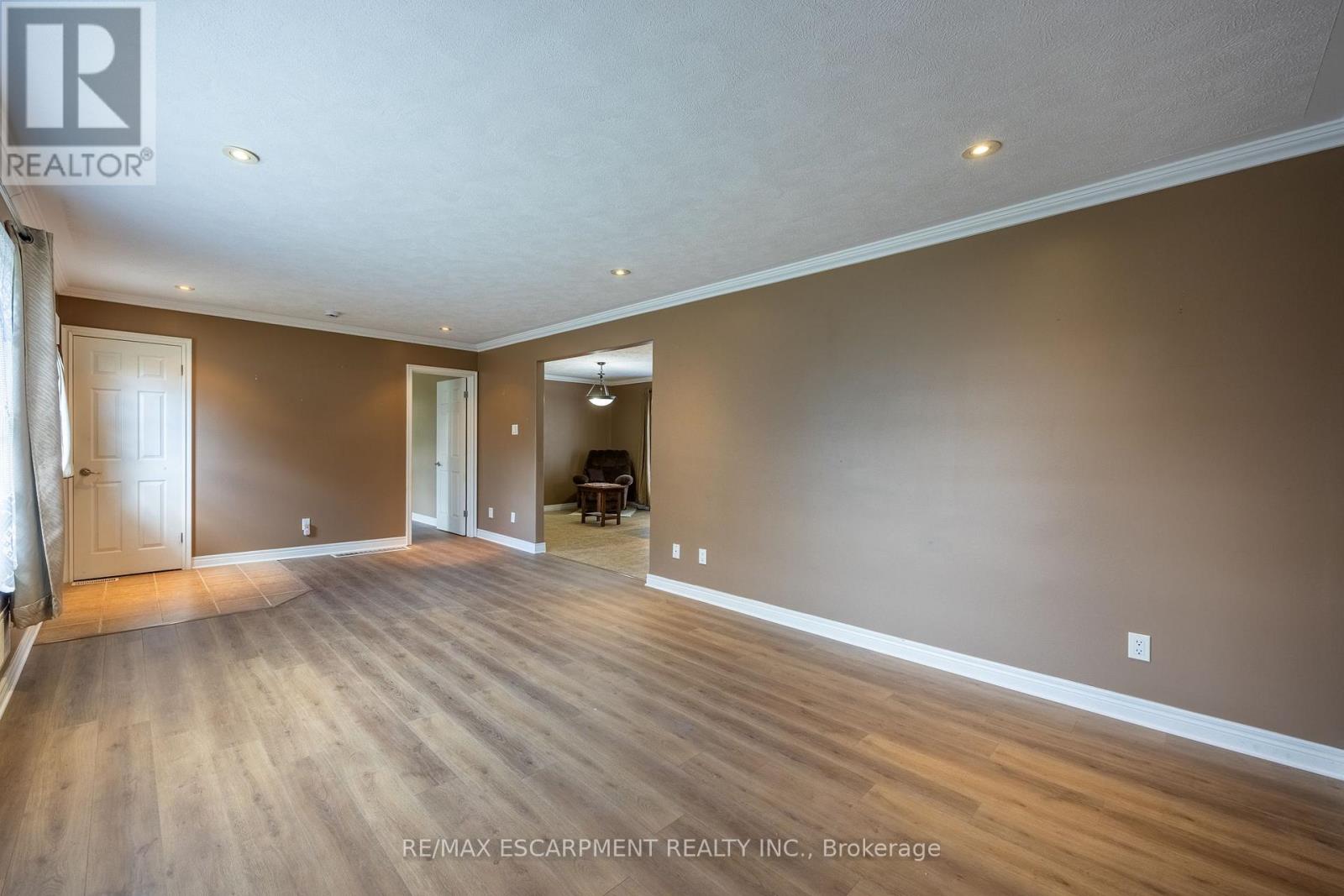 14 Carrick Street, Haldimand, Ontario  N0A 1H0 - Photo 3 - X13825744