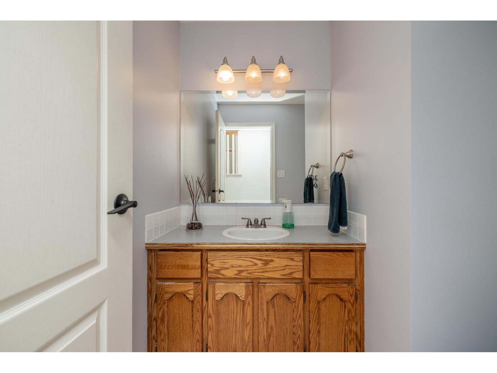 18693 56a Avenue, Surrey, British Columbia  V3S 7Y2 - Photo 22 - R3169309