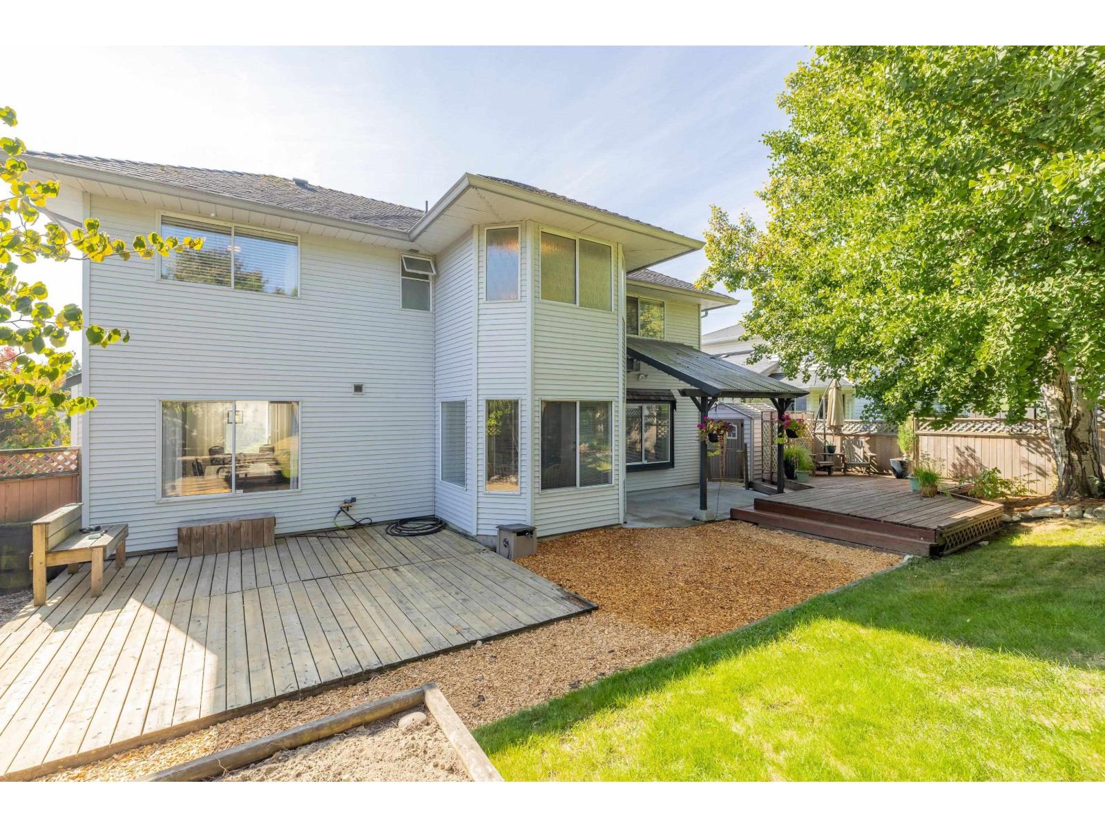 18693 56a Avenue, Surrey, British Columbia  V3S 7Y2 - Photo 36 - R3169309