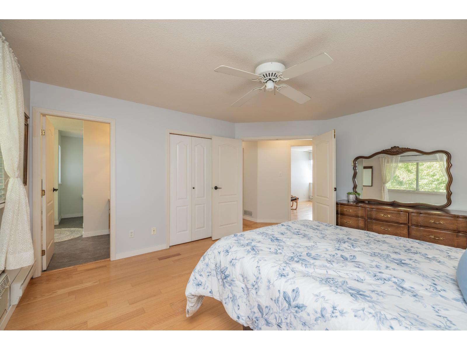 18693 56a Avenue, Surrey, British Columbia  V3S 7Y2 - Photo 24 - R3169309