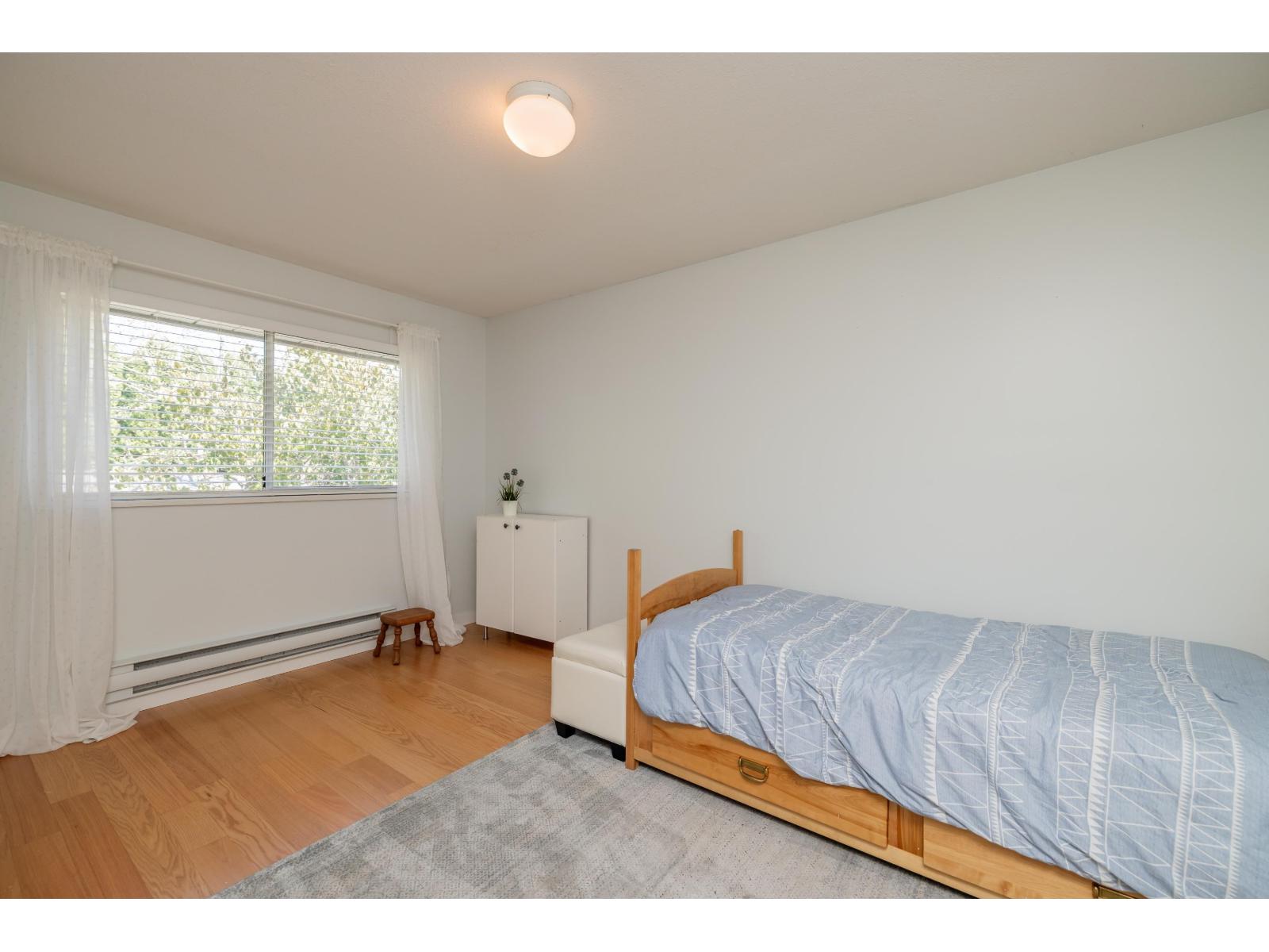 18693 56a Avenue, Surrey, British Columbia  V3S 7Y2 - Photo 27 - R3169309