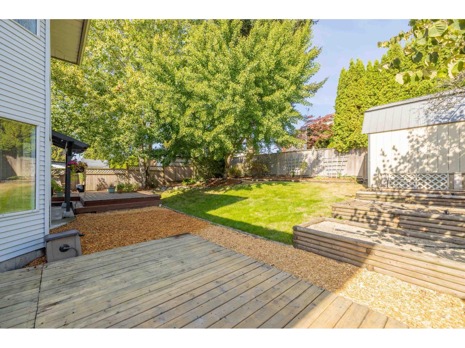 18693 56a Avenue, Surrey, British Columbia  V3S 7Y2 - Photo 35 - R3169309