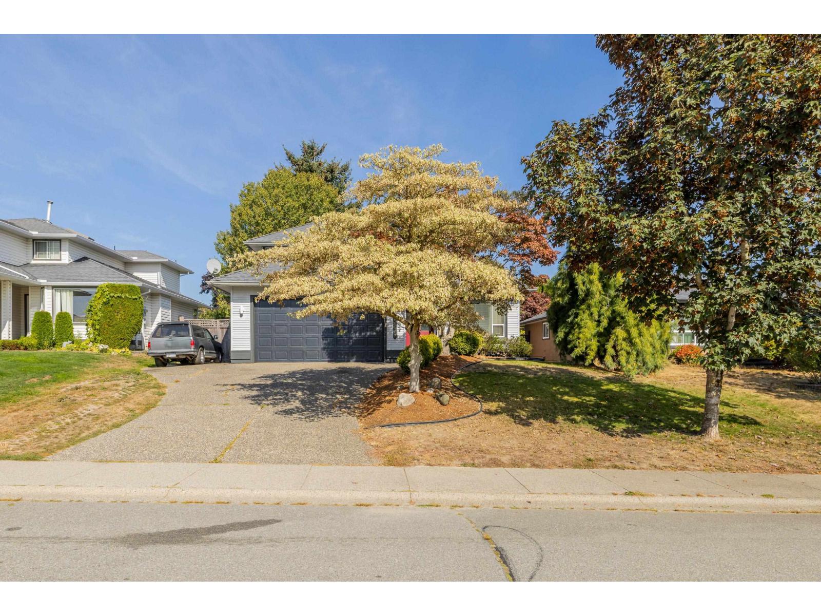 18693 56a Avenue, Surrey, British Columbia  V3S 7Y2 - Photo 40 - R3169309