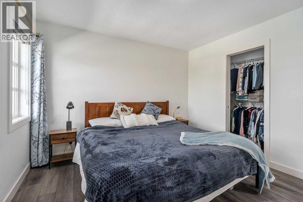 211 Wolf Creek Avenue Se, Calgary, Alberta T2X 4X1 - Photo 17 - A2343542