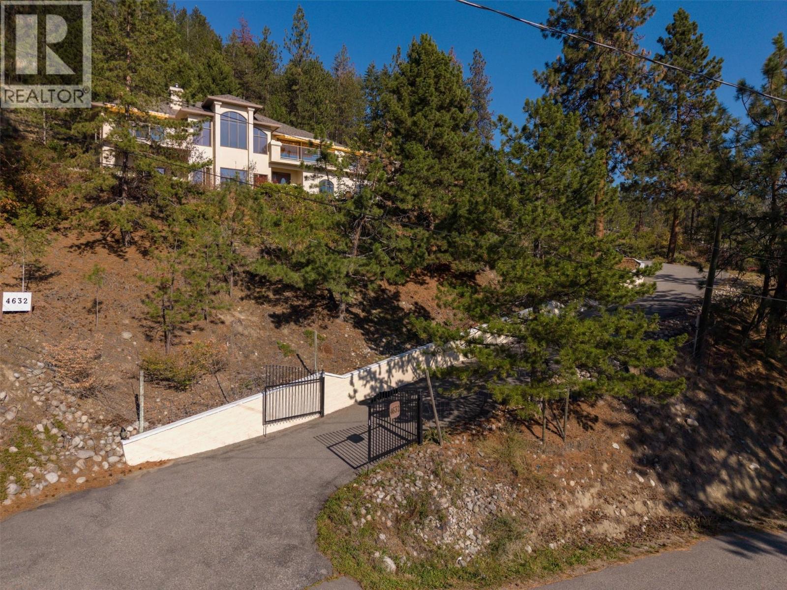 4632 / 4624 Minto Street, Peachland, British Columbia  V0H 1X4 - Photo 54 - 10401760