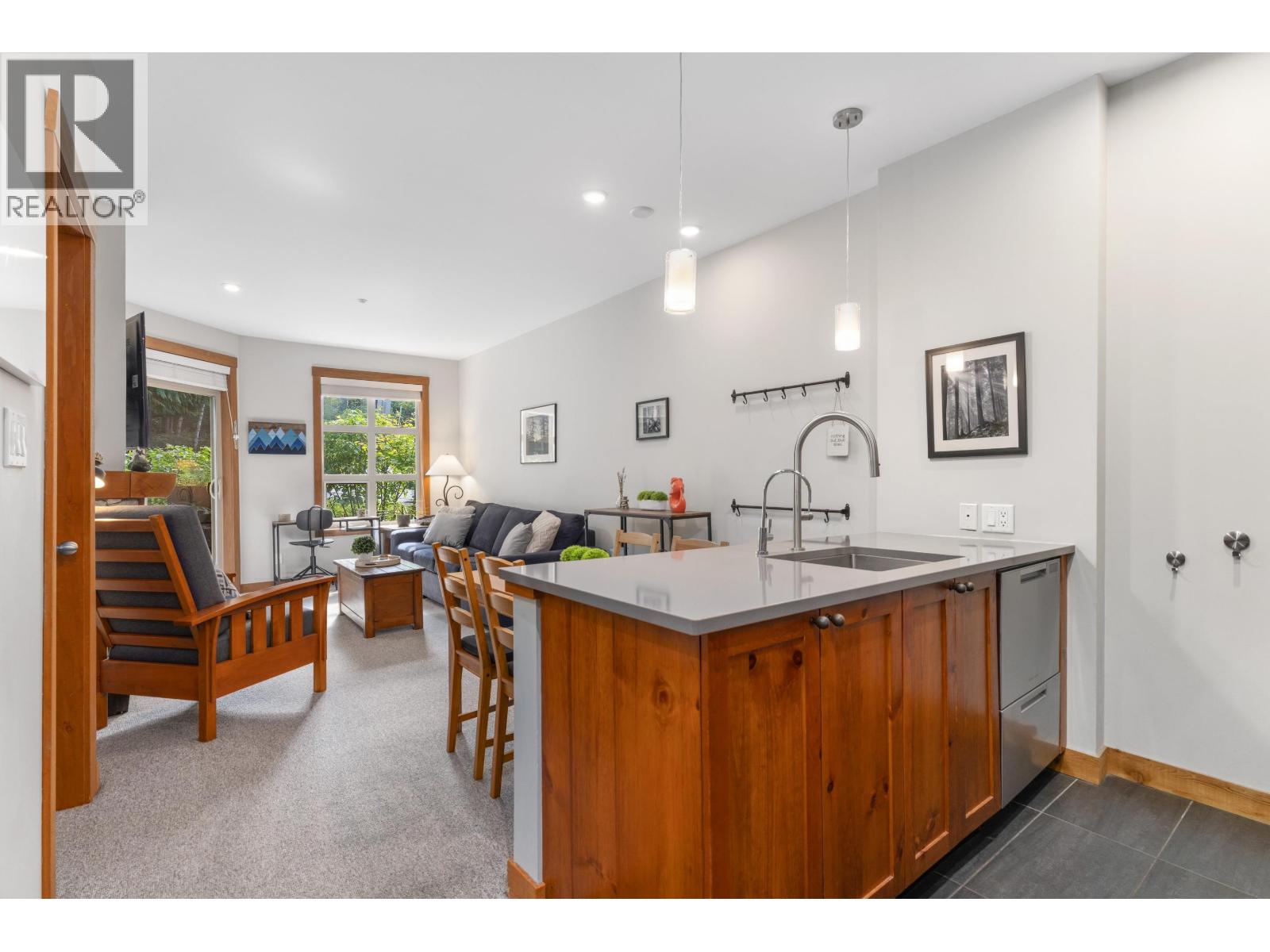 222 4660 Blackcomb Way, Whistler, British Columbia  V0N 1B4 - Photo 11 - R3169354