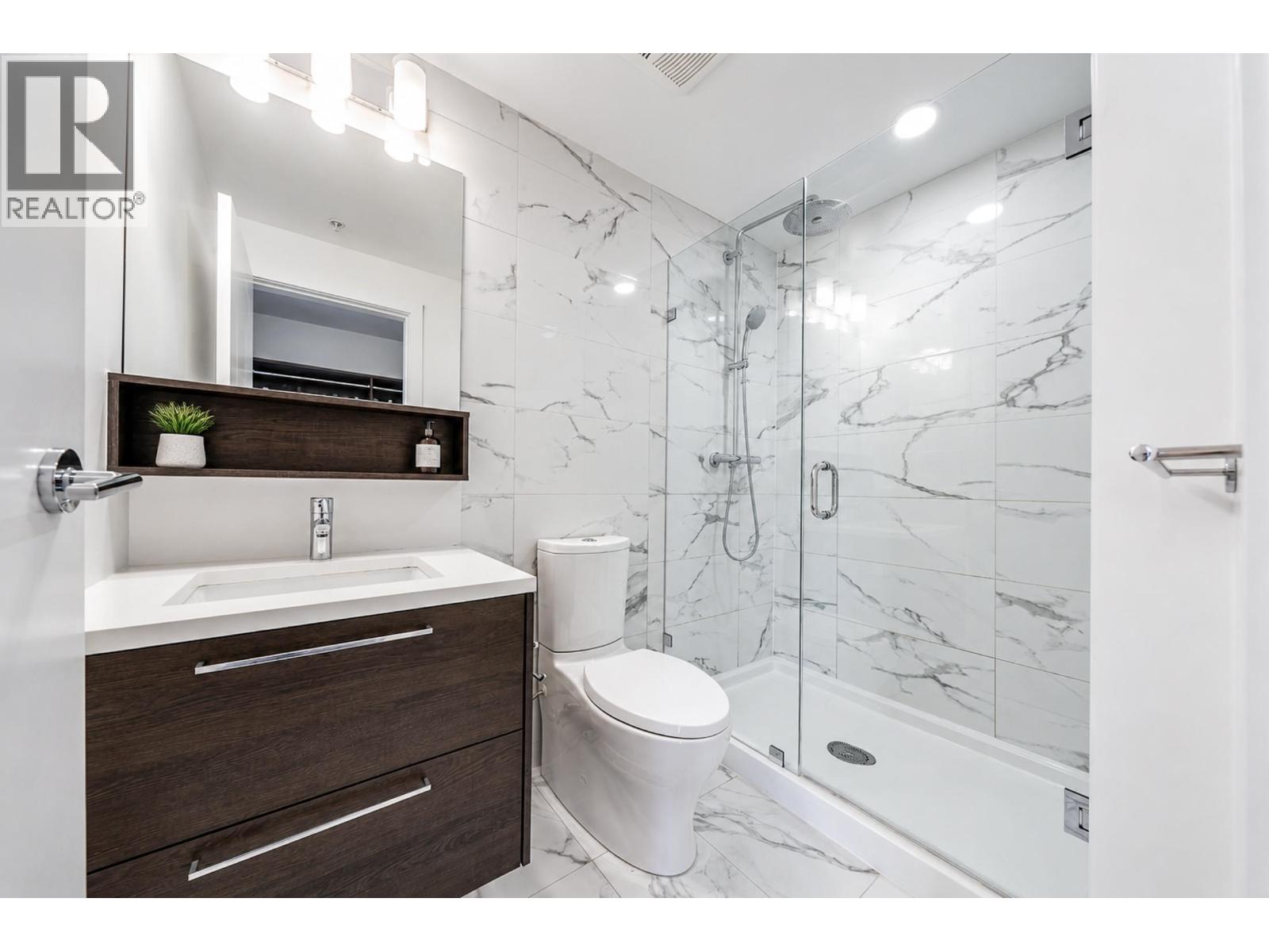 2004 4458 Beresford Street, Burnaby, British Columbia  V5H 0J1 - Photo 10 - R3169356