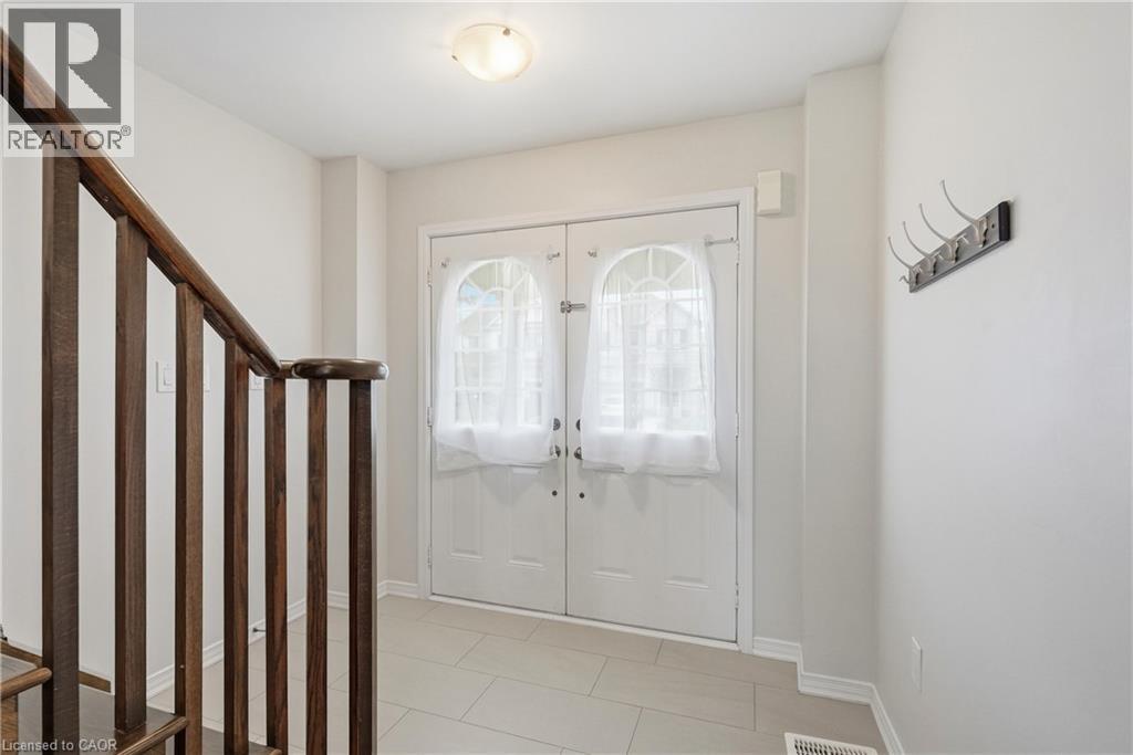 23 Patterson Drive, Caledonia, Ontario N3W 0B8 - Photo 5 - 40865484