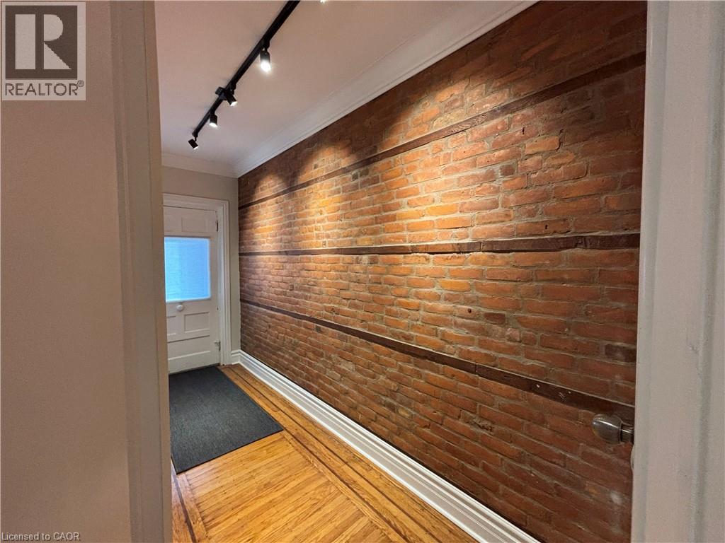 300 Bold Street Unit# 1, Hamilton, Ontario  L8P 1W4 - Photo 4 - 40865947