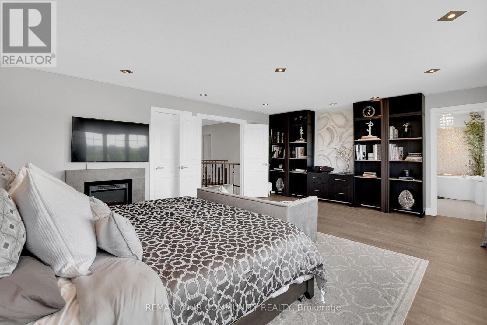 130 Santa Amato Crescent, Vaughan, Ontario  L4J 0G1 - Photo 15 - N13825812