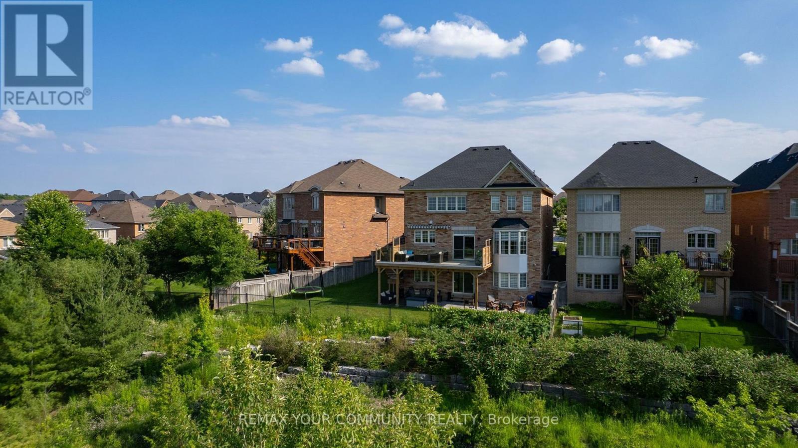130 Santa Amato Crescent, Vaughan, Ontario  L4J 0G1 - Photo 17 - N13825812