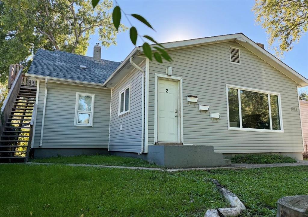 1013 12th Street, Brandon, Manitoba  R7A 4N7 - Photo 1 - 202624073