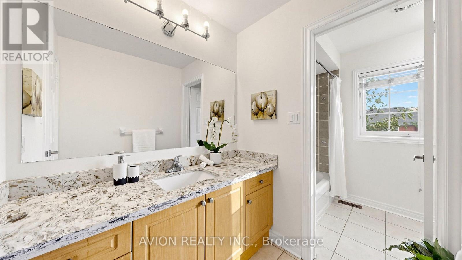 1004 Castlemore Avenue, Markham, Ontario  L6E 1J1 - Photo 29 - N13819954