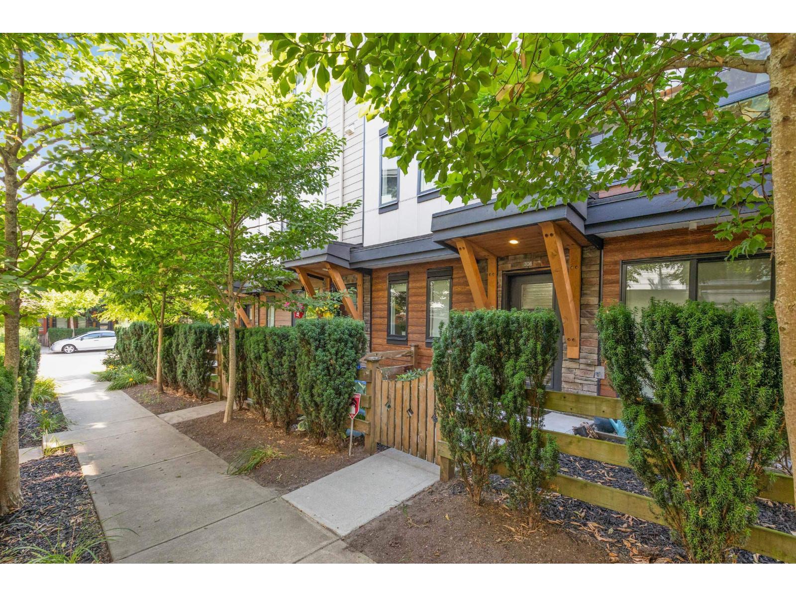 208 16488 64 AVENUE, Surrey, British Columbia