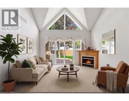 212 STONEHENGE Drive Unit# 41, Ancaster, Ontario